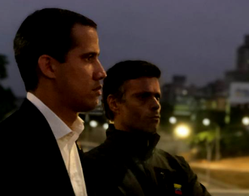 Guaido-Lopez-juntos-militar-Carlota_LPRIMA20190430_0005_33