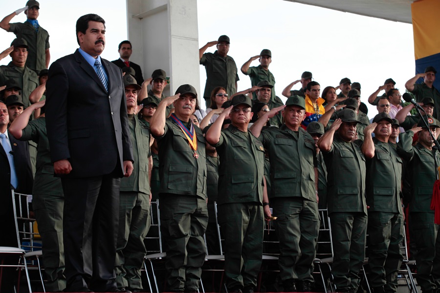 Maduro Militares