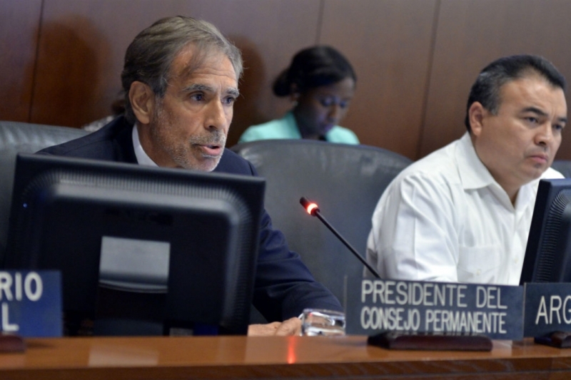 Embajador de Argentina en la OEA, Juan José Arcuri.