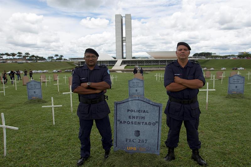 Huelga de policías brasileños