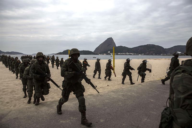 militares-Río-de-Janeiro