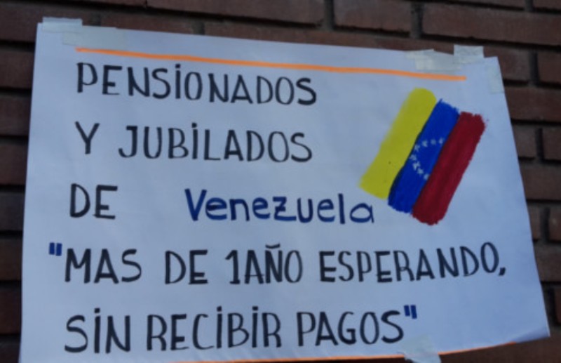 Venezolanos jubilados y pensionados en España tienen 15 meses esperando su pago