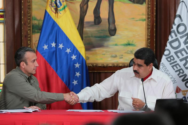 El presidente Maduro pidió a los venezolanos que respalden a su vicepresidente / Foto Archivo 