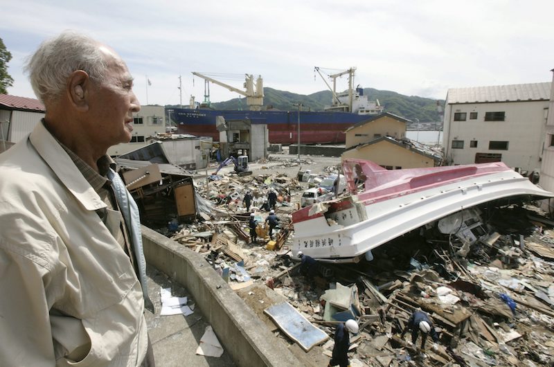 DESTRUCCI”N TRAS EL TERREMOTO