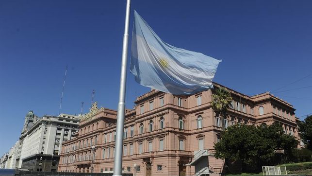 Polemico-estudio-revela-bandera-argentina_EDIIMA20170418_0011_4