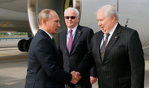 Serguéi Kislyak junto a Vladimir Putin