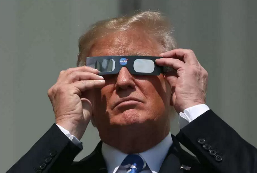 donald-trump-eclipse-solar13