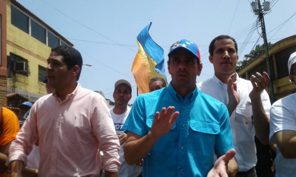 capriles en Vargas