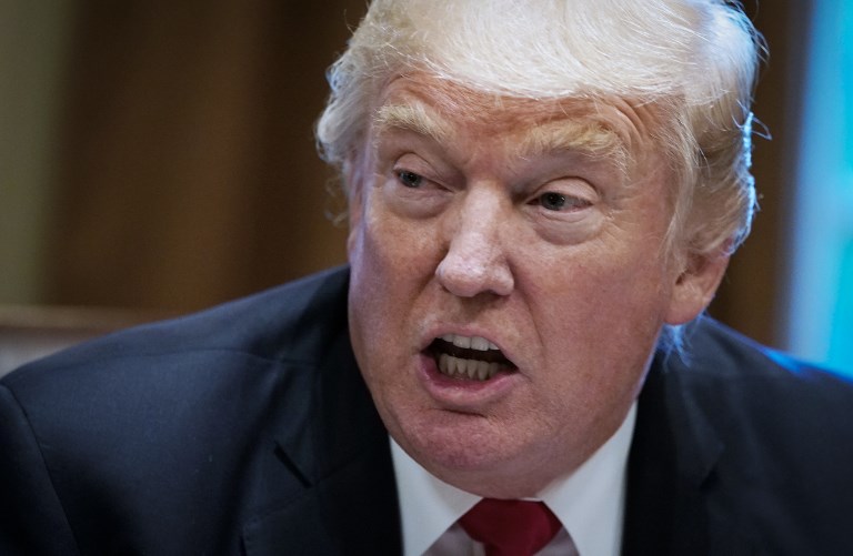 US President Donald Trump speaks during a meeting with senior military leaders in the Cabinet Room of the White House on October 5, 2017 in Washington, DC. / AFP PHOTO / MANDEL NGAN